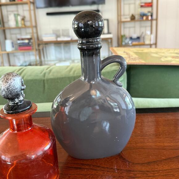 Pair of Spooky Halloween Decor Bottles with Skulls - Picture 4 of 5